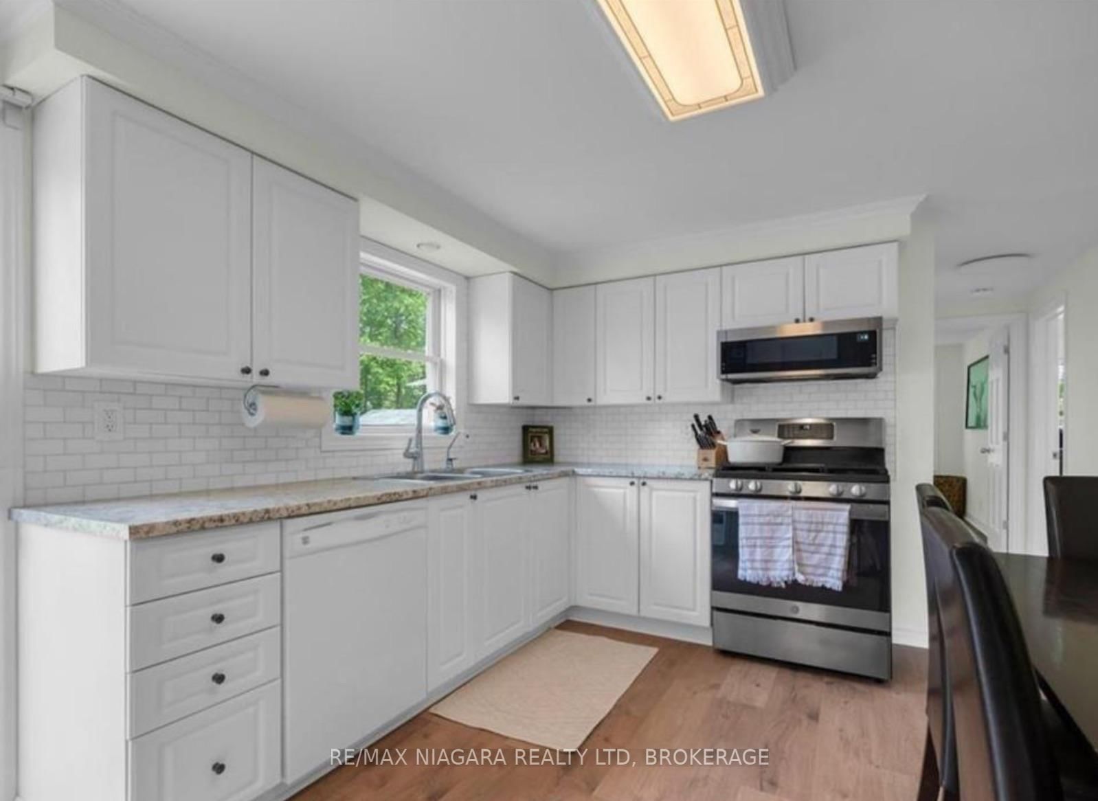 1970 Garrison Road • Fort Erie, ON photo 11