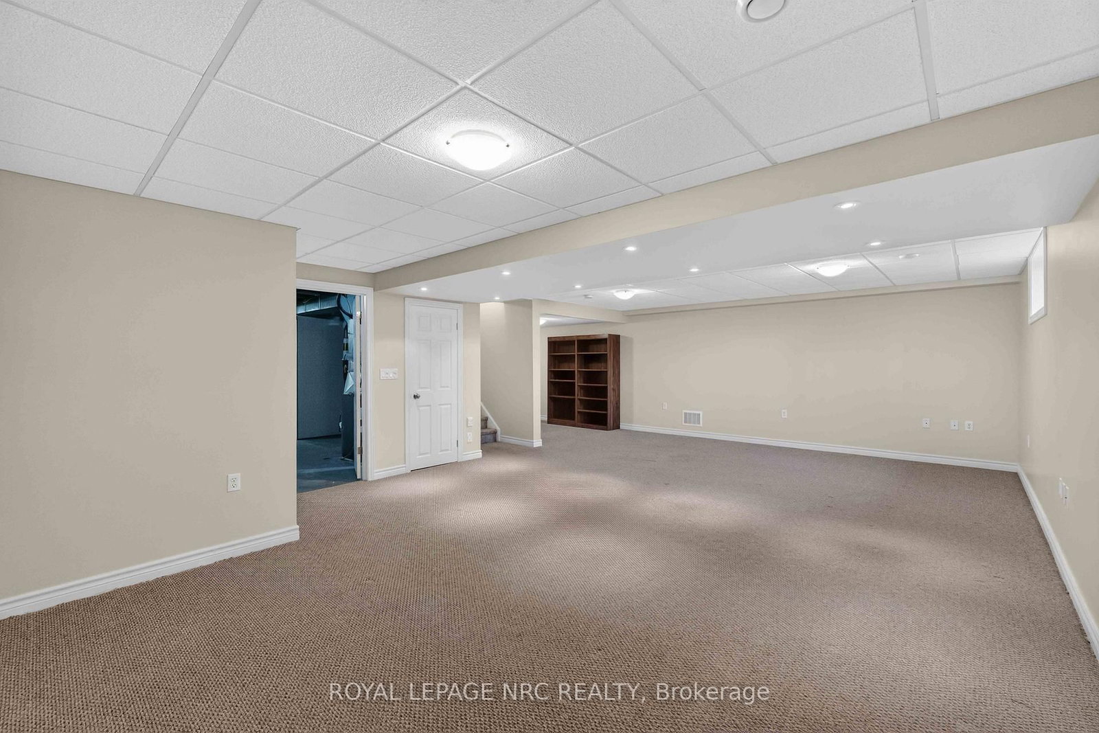 82 Maple Street • Port Colborne, ON photo 28