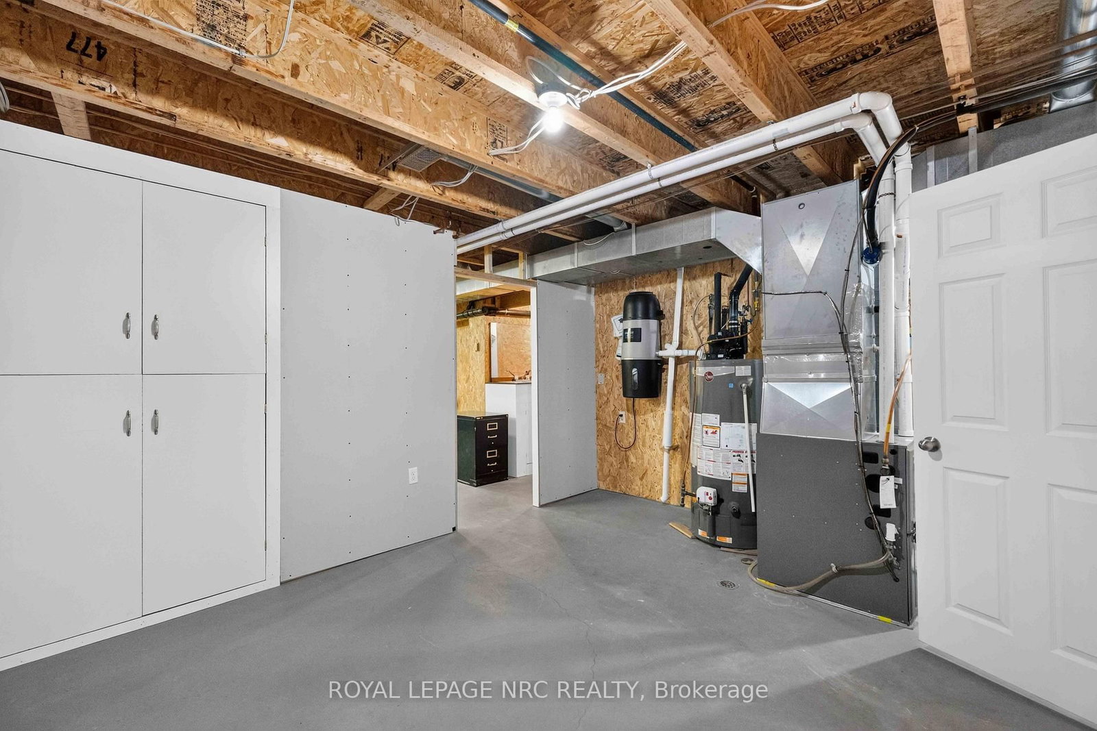 82 Maple Street • Port Colborne, ON photo 29