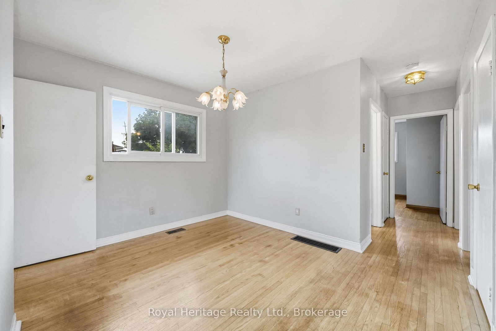 56 Fifth Avenue • Quinte West, ON photo 13