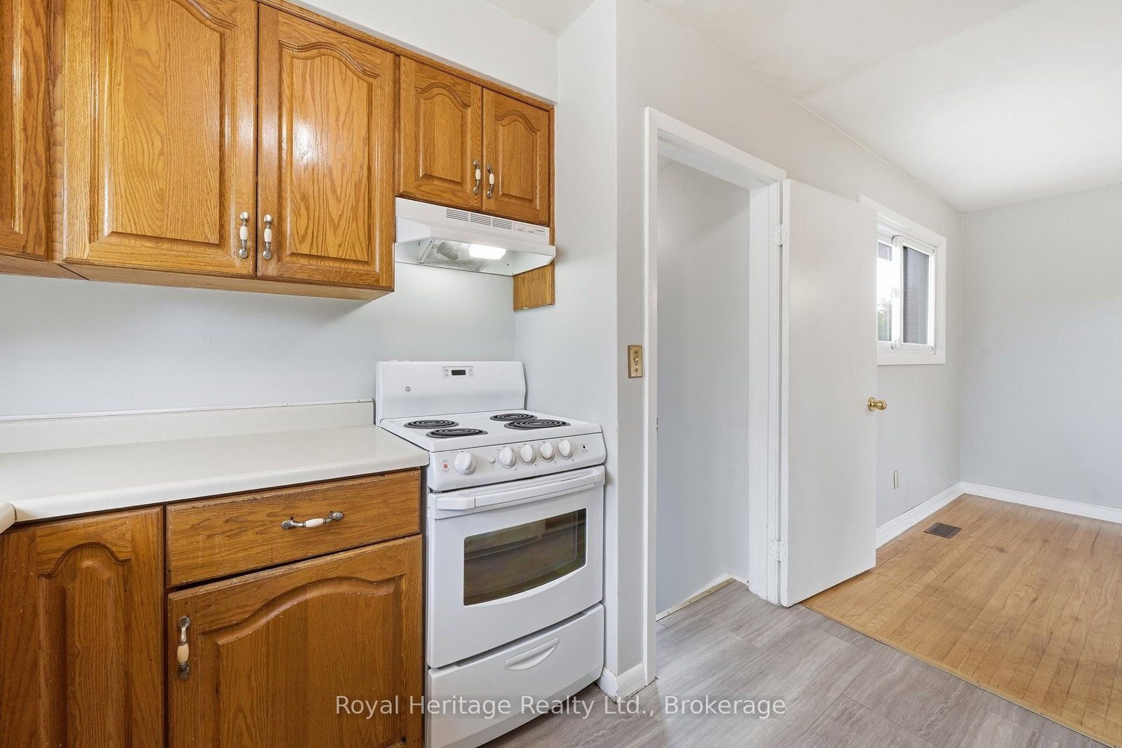 56 Fifth Avenue • Quinte West, ON photo 16