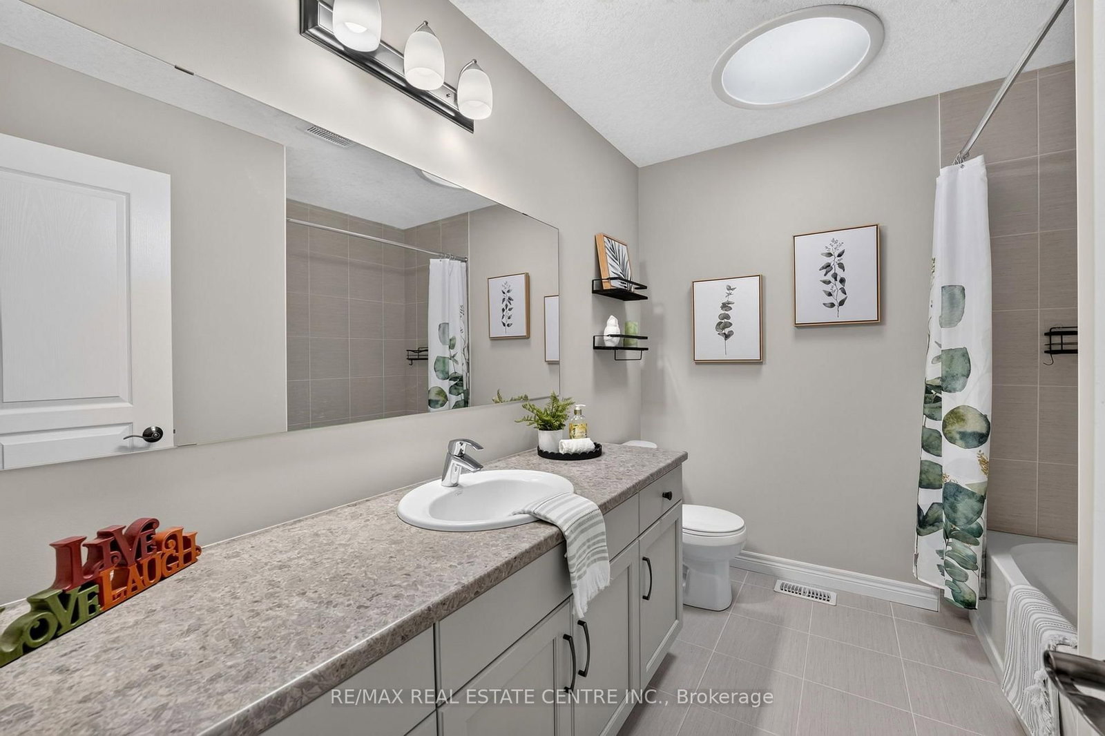 25 Lawson Street • East Luther Grand Valley, ON photo 39