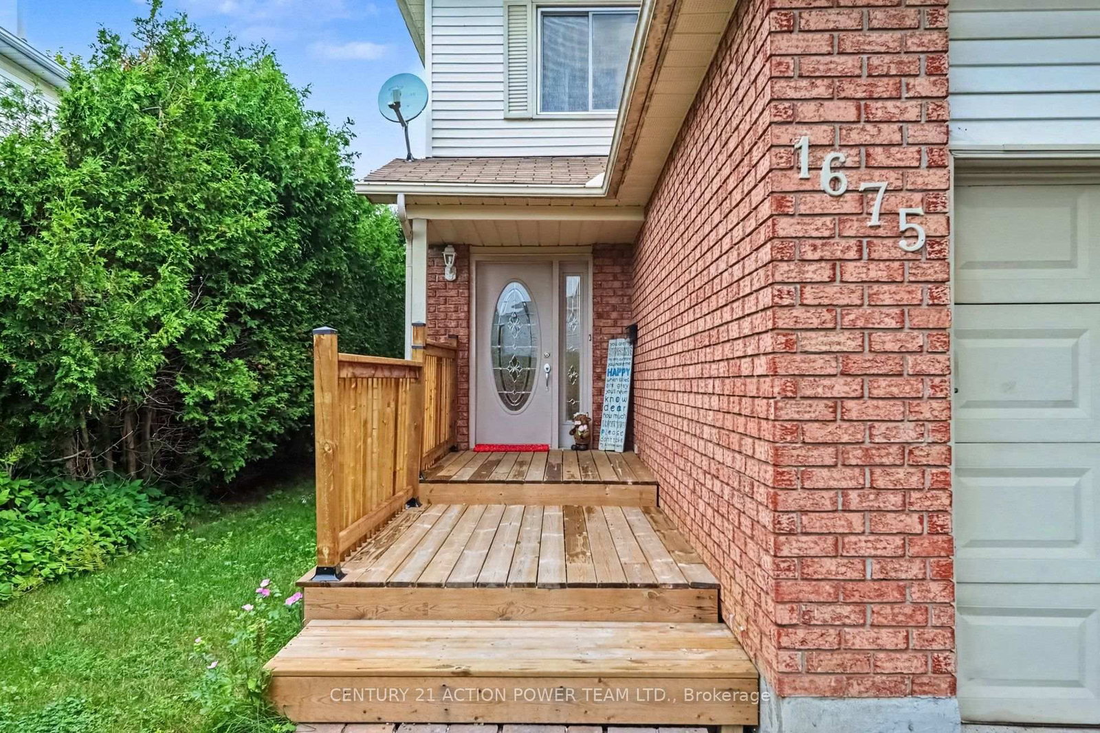 1675 Lacombe Drive • Orleans, ON photo 4
