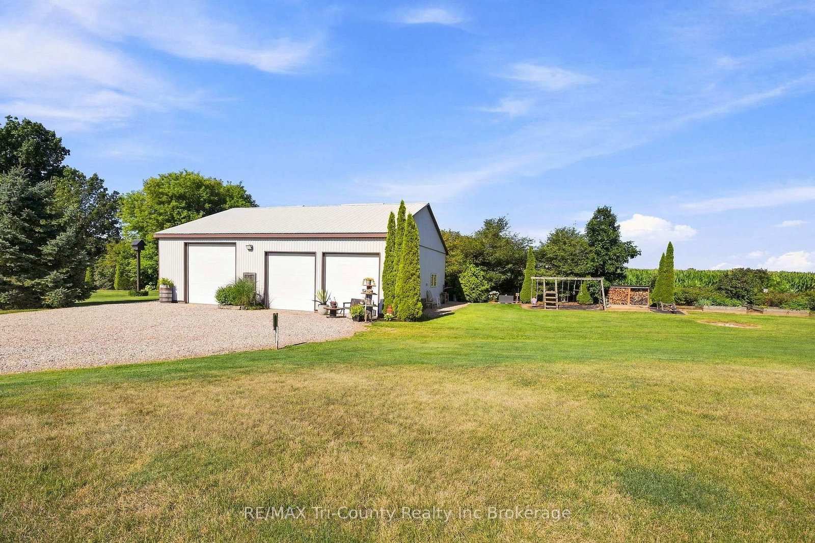 Listing Image 40