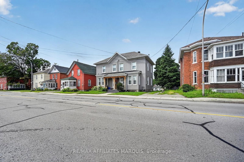 88 Brockville Street