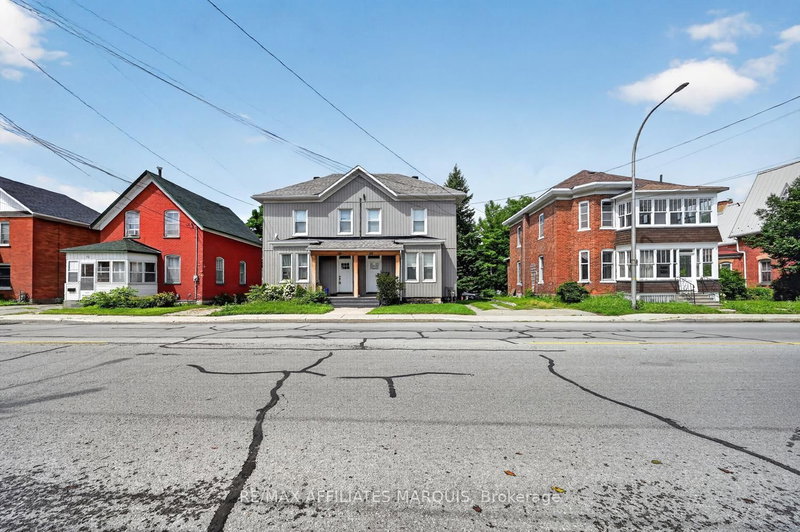 88 Brockville Street