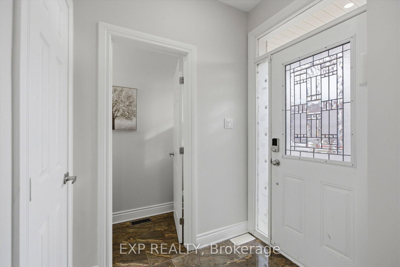 162 Bert Hall Street • Arnprior, ON photo 5