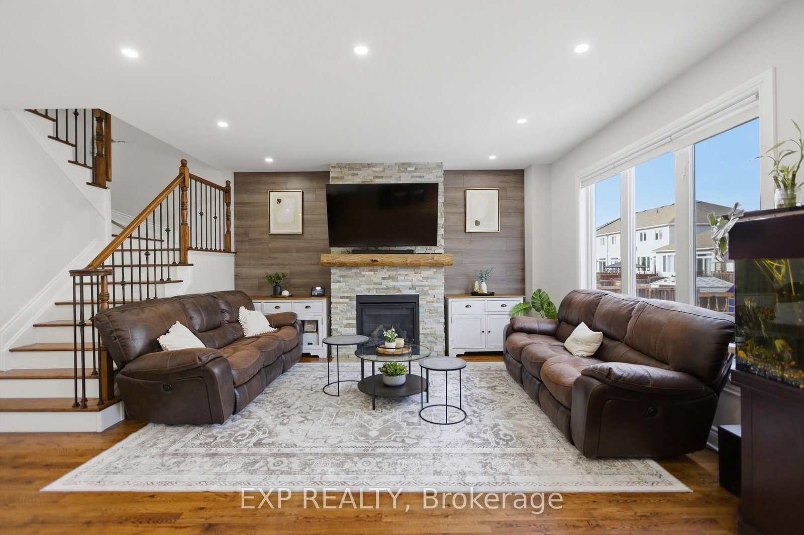 162 Bert Hall Street • Arnprior, ON photo 8