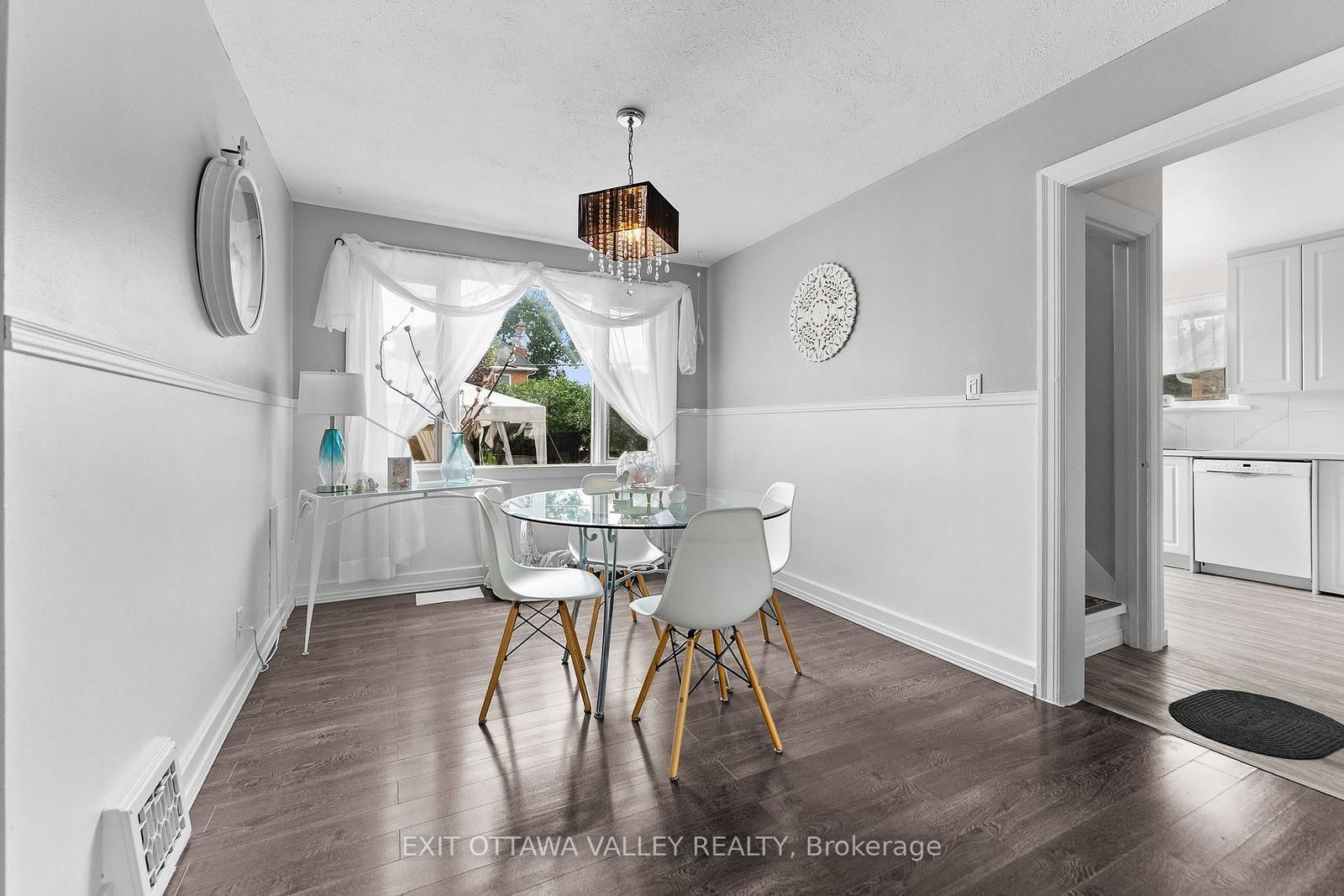 500 DOMINION Street • Renfrew, ON photo 5