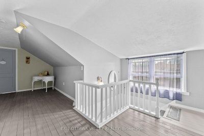 500 DOMINION Street • Renfrew, ON photo 9