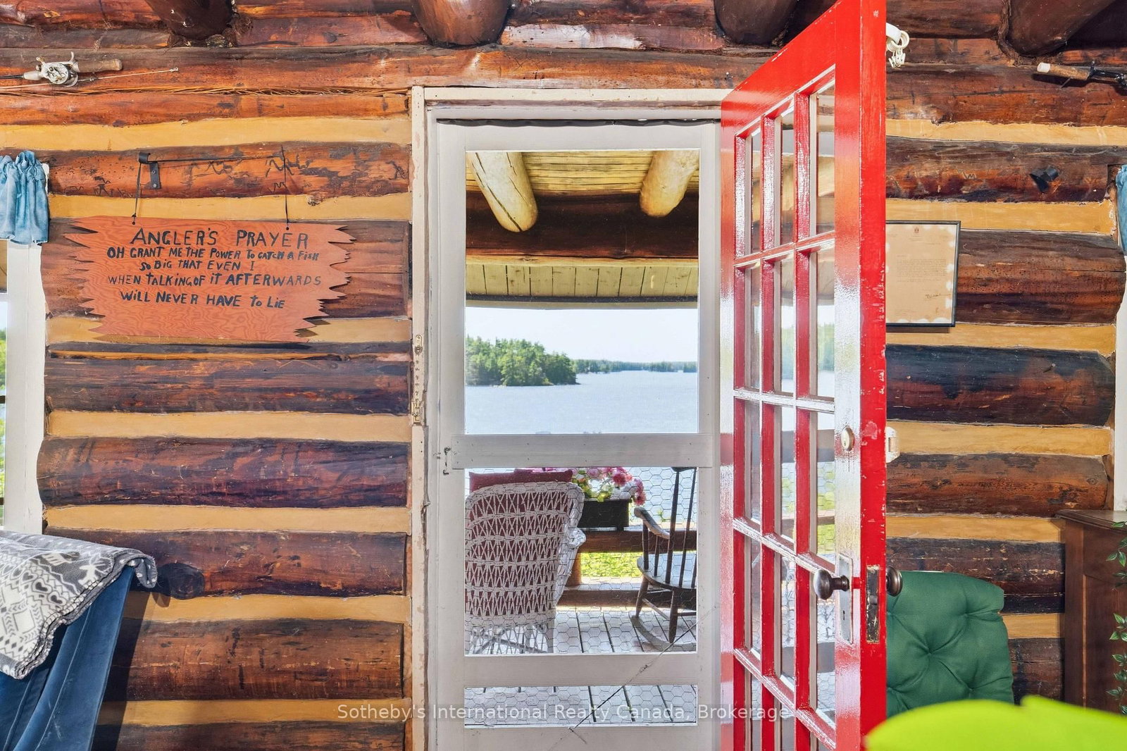 1 Island 29kl Kahshe Lake - Cooee Island • Gravenhurst, ON photo 31