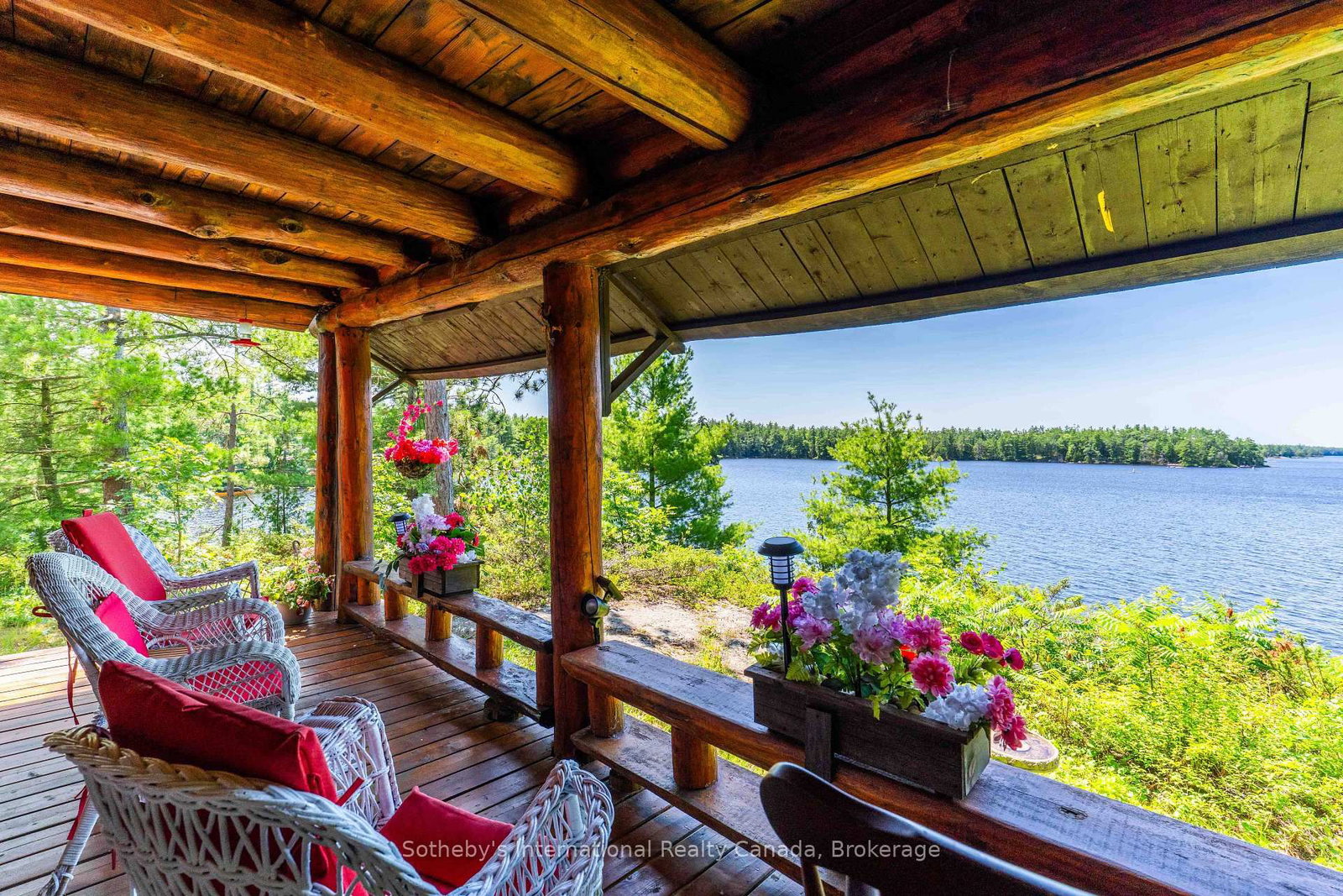 1 Island 29kl Kahshe Lake - Cooee Island • Gravenhurst, ON photo 32