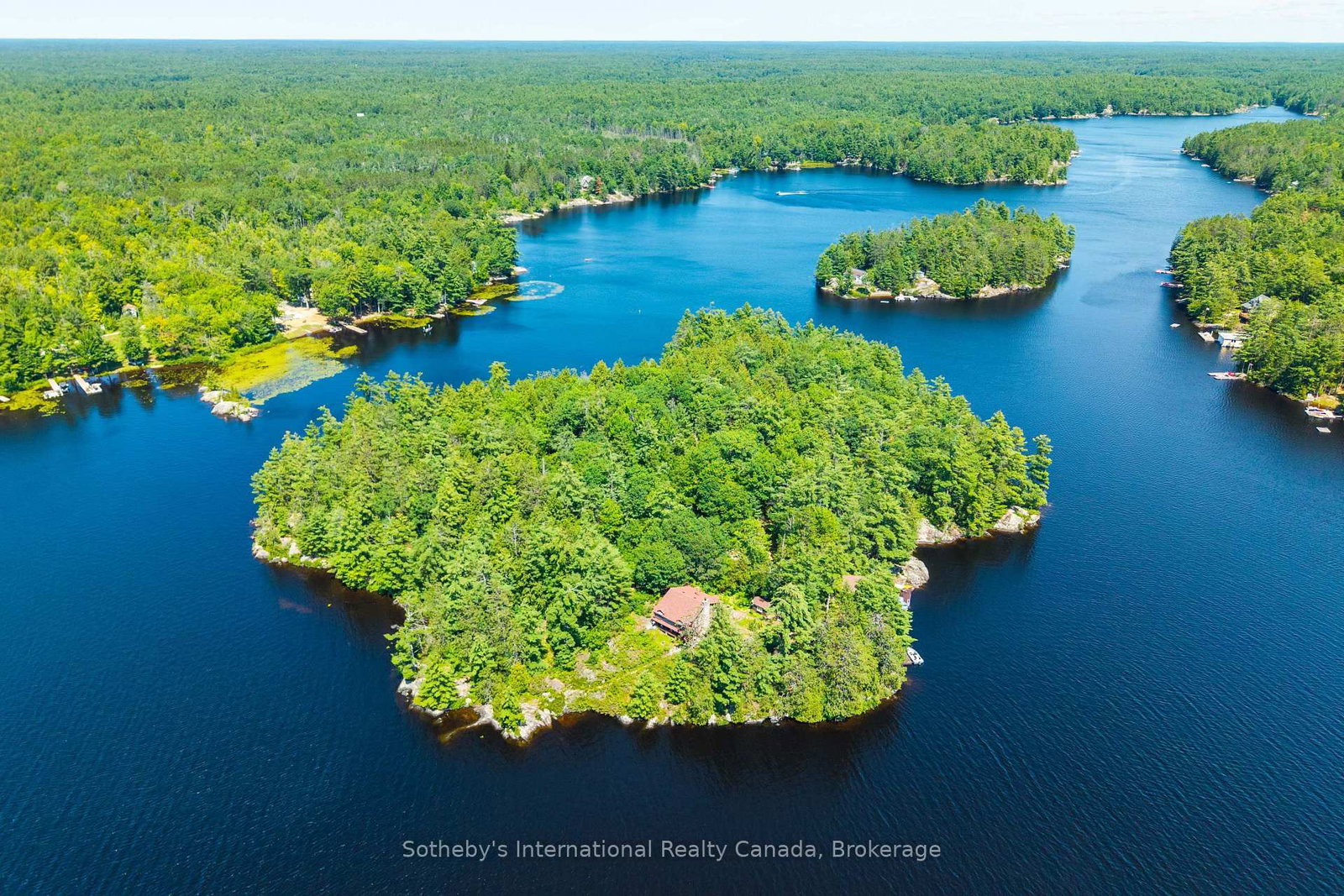 1 Island 29kl Kahshe Lake - Cooee Island • Gravenhurst, ON photo 47
