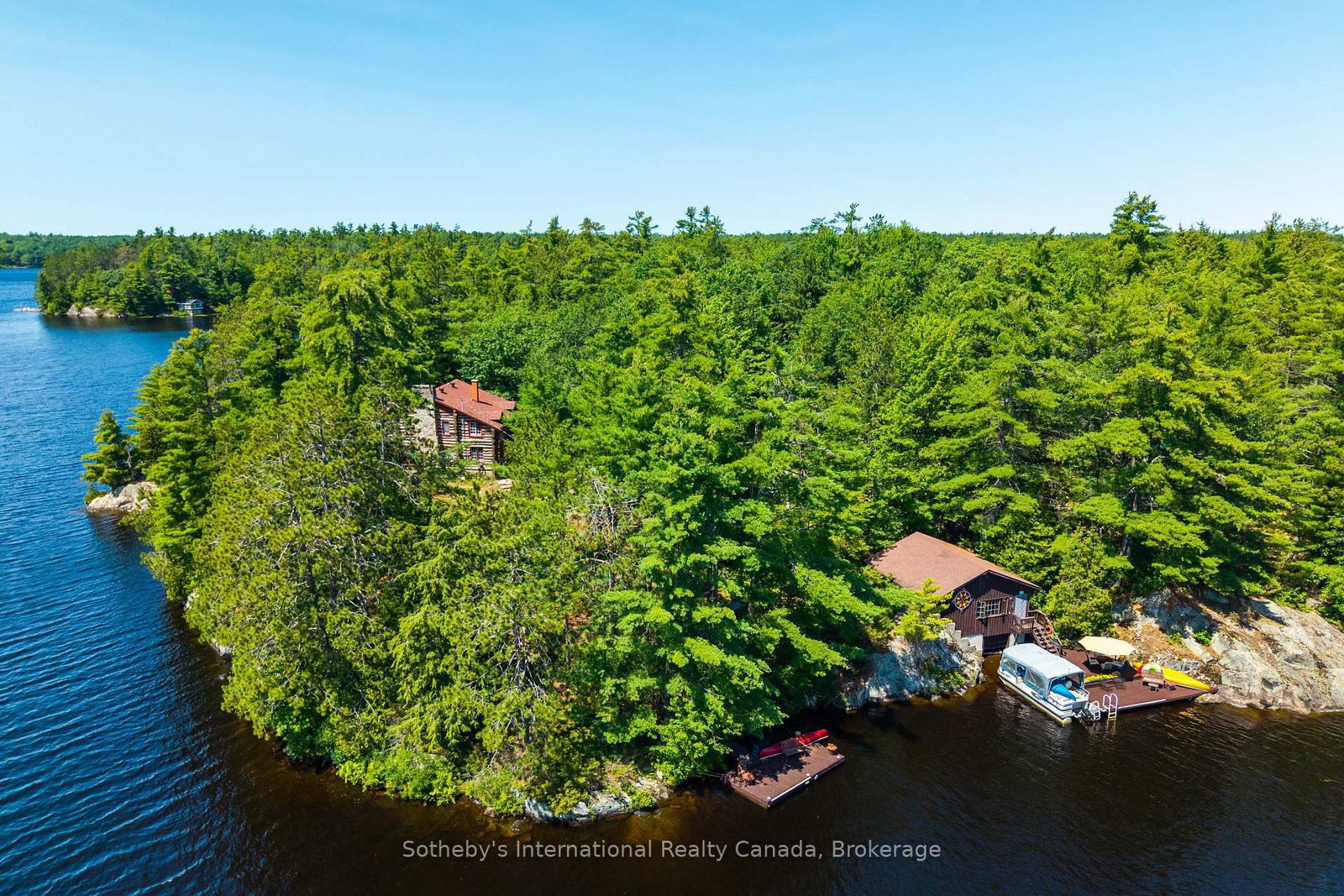 1 Island 29kl Kahshe Lake - Cooee Island • Gravenhurst, ON photo 6