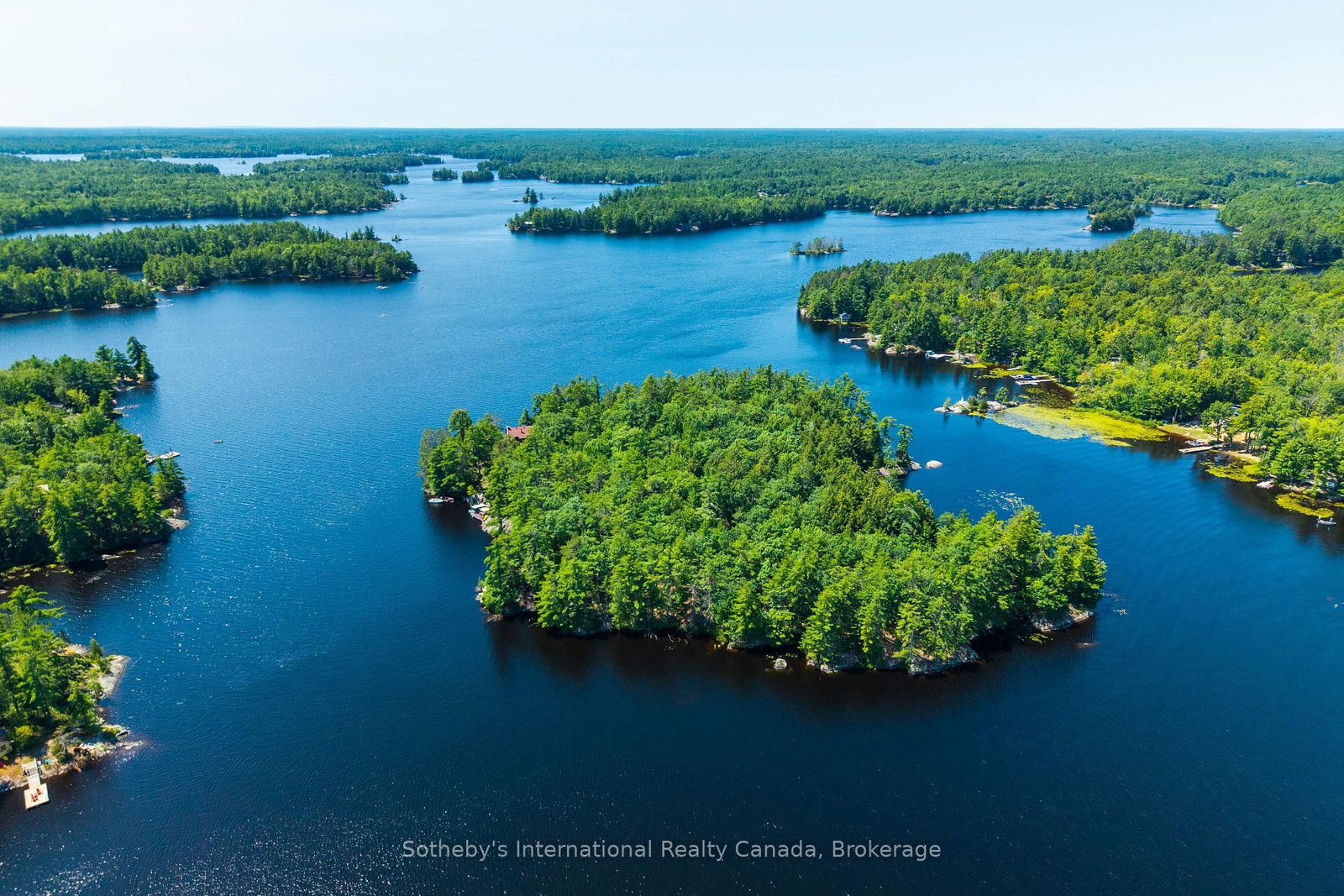 1 Island 29kl Kahshe Lake - Cooee Island • Gravenhurst, ON photo 9