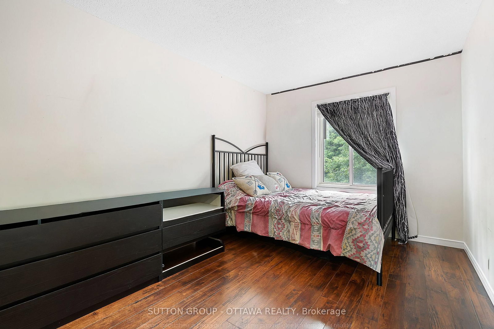 1803 Axminster Court • #39 • Ottawa, ON photo 16