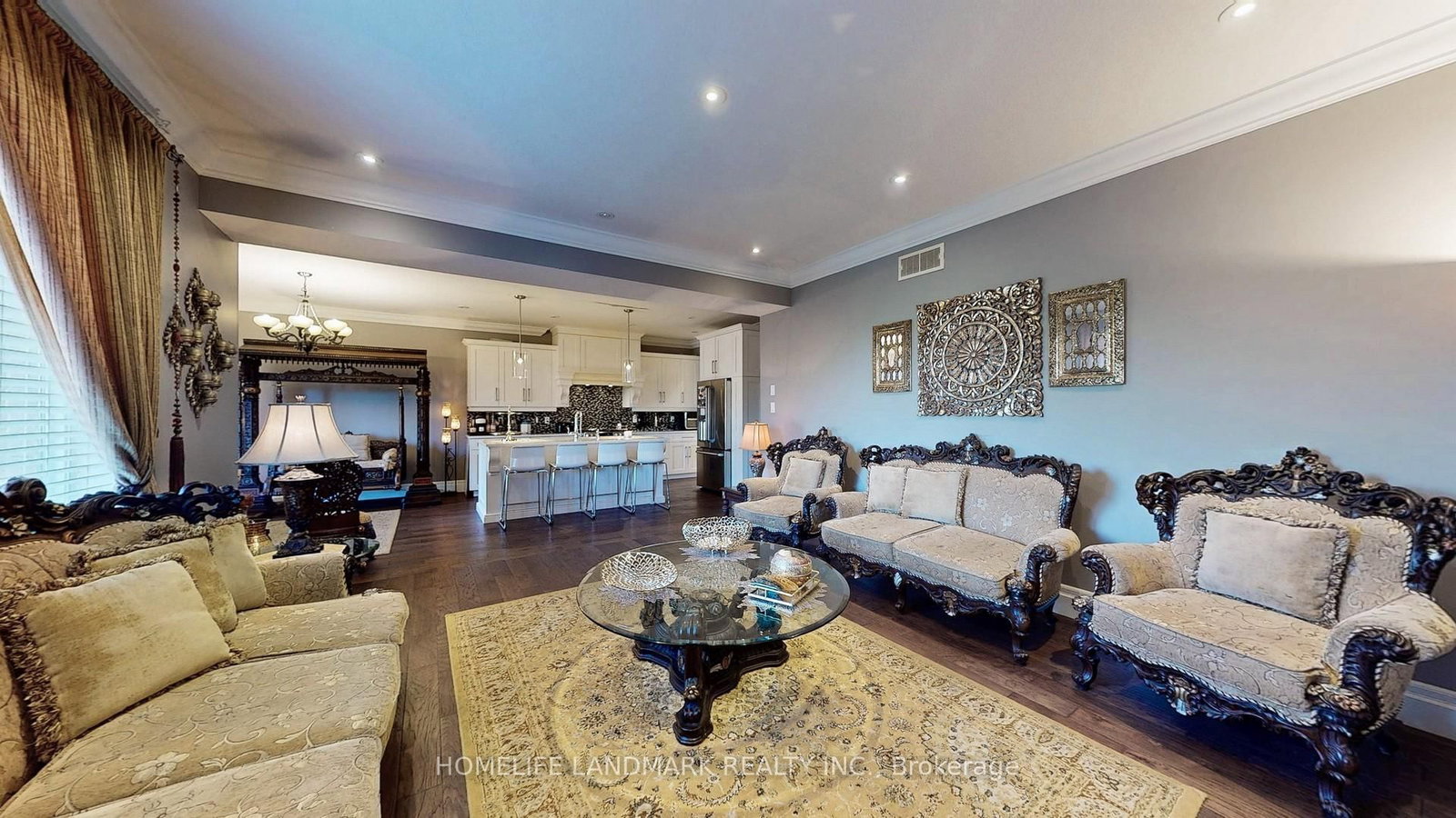 Listing Image 7