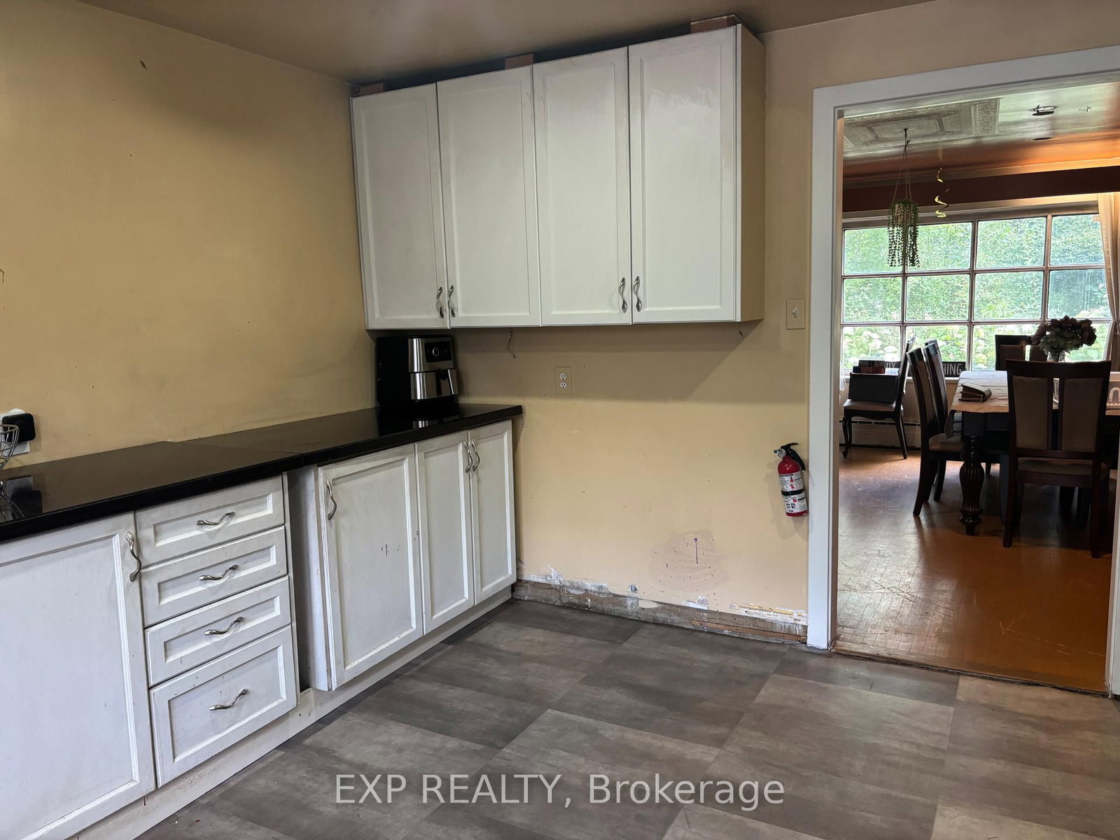 16 CIVIC Street • Killaloe, ON photo 18