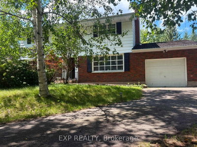 16 CIVIC Street • Killaloe, ON photo 2