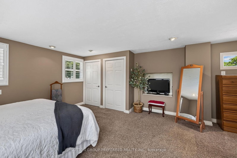 90 Glenburnie Crescent