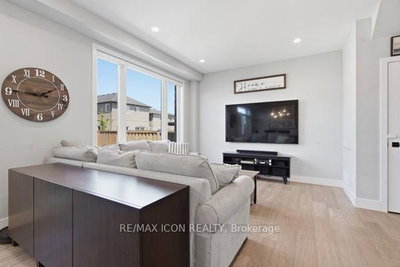 3053 Heardcreek Trail • London North, ON photo 8