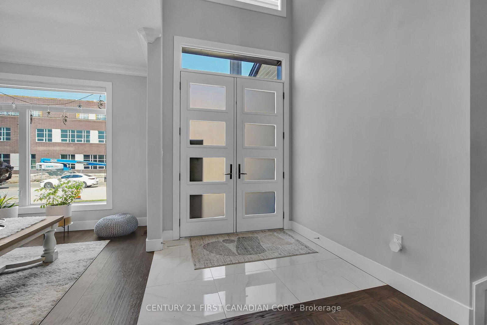 Listing Image 5