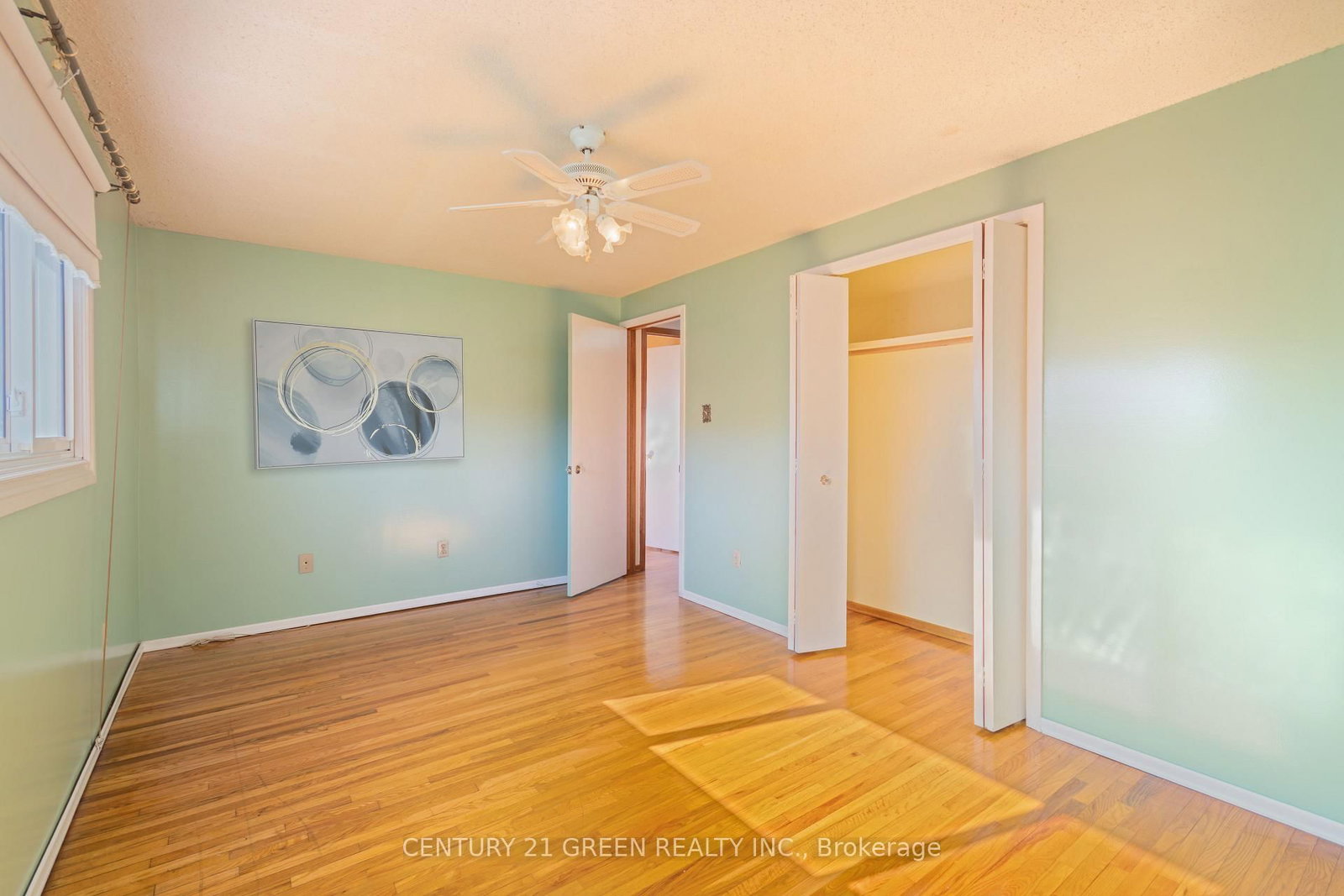 729 West 5th Street • Hamilton, ON photo 21