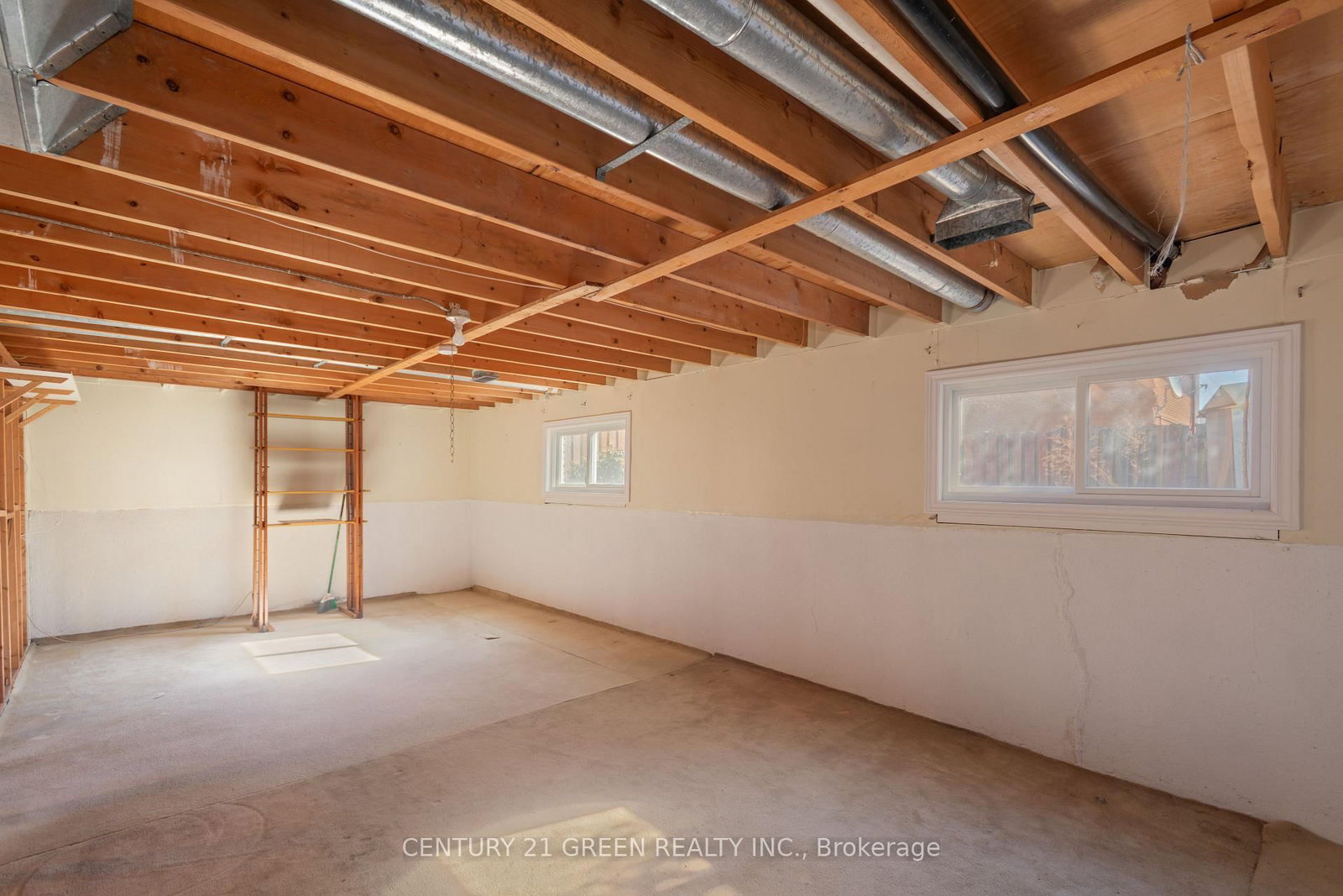 729 West 5th Street • Hamilton, ON photo 31