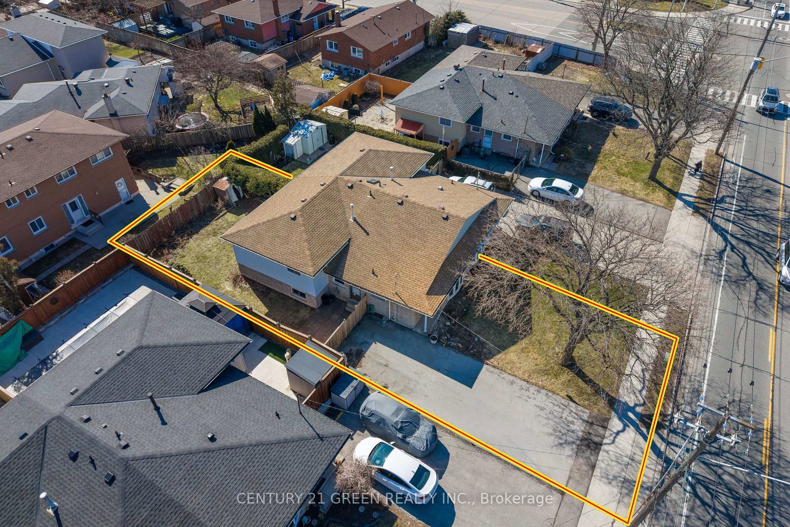 729 West 5th Street • Hamilton, ON photo 37