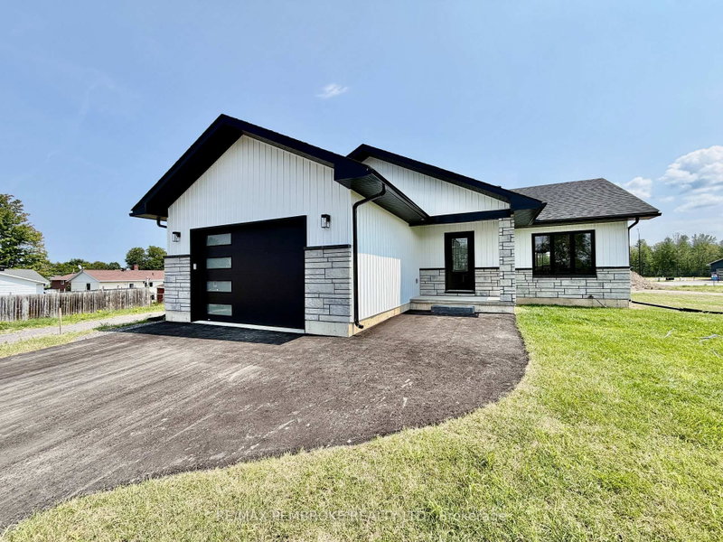 62 Eddy Crescent