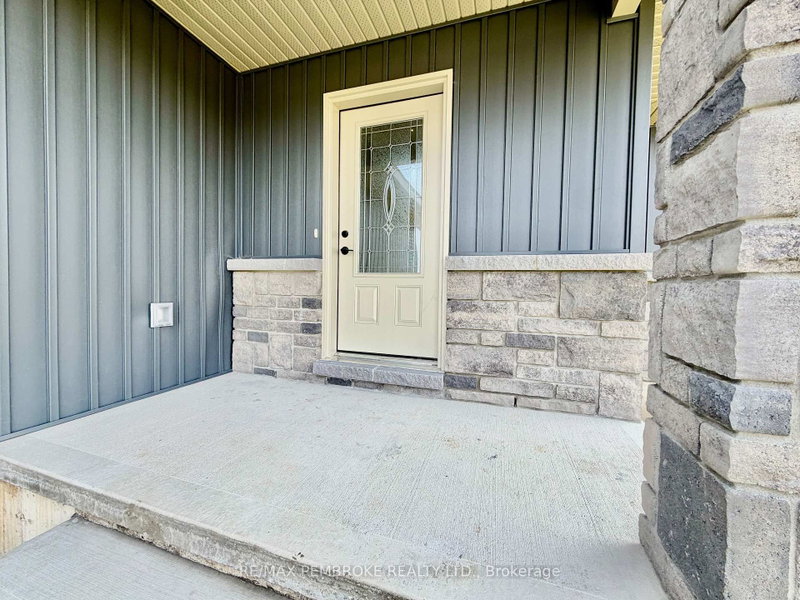 13 Eddy Crescent