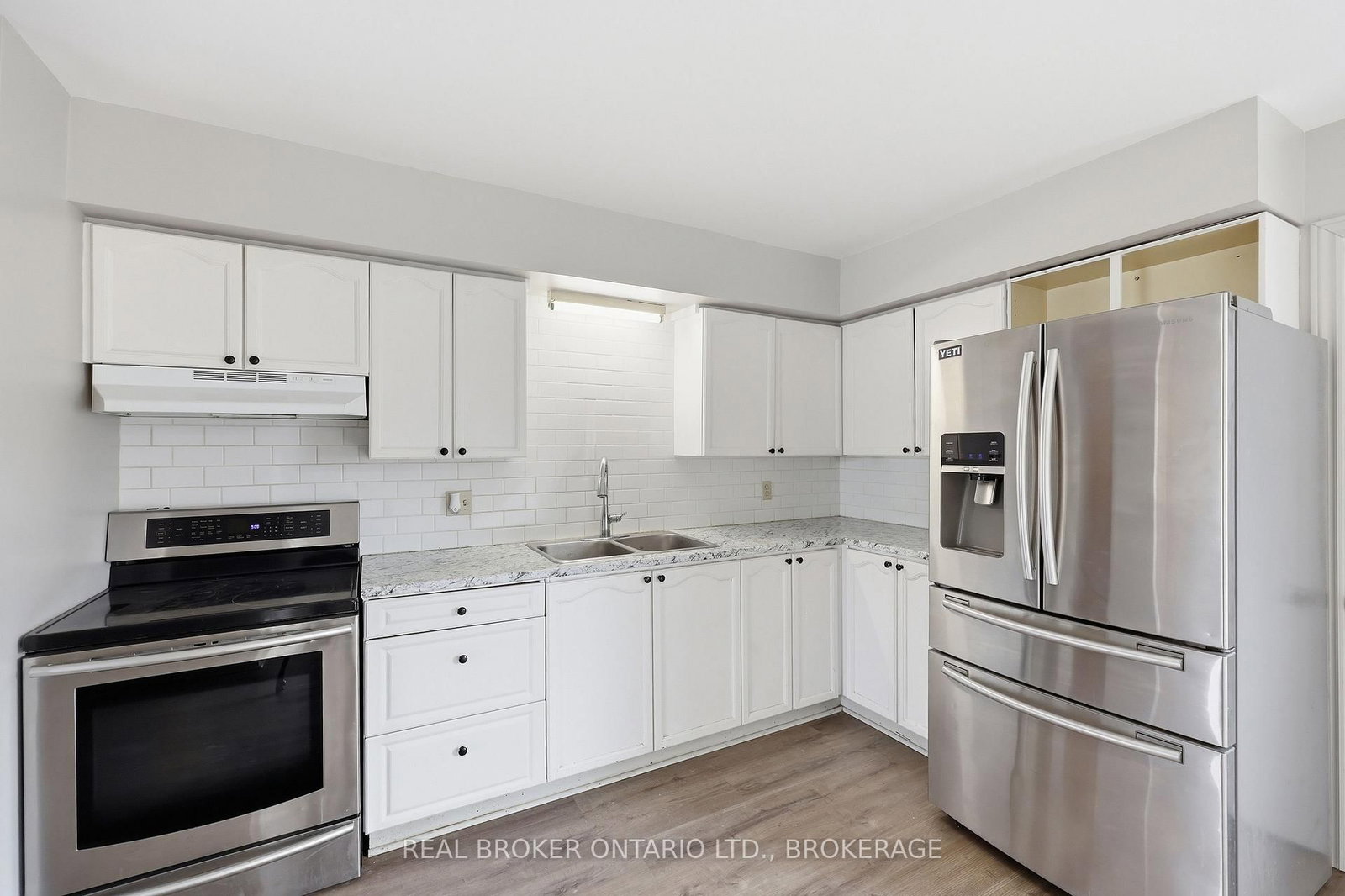 43-45 Railway Street • Lansdowne Village, ON photo 23