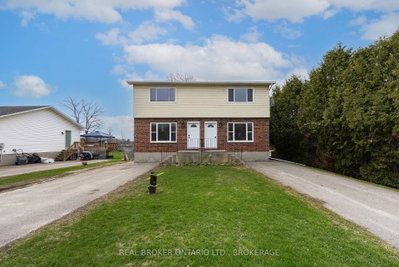 43-45 Railway Street • Lansdowne Village, ON photo 3