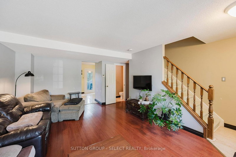 11 - 151 Martinet Avenue
