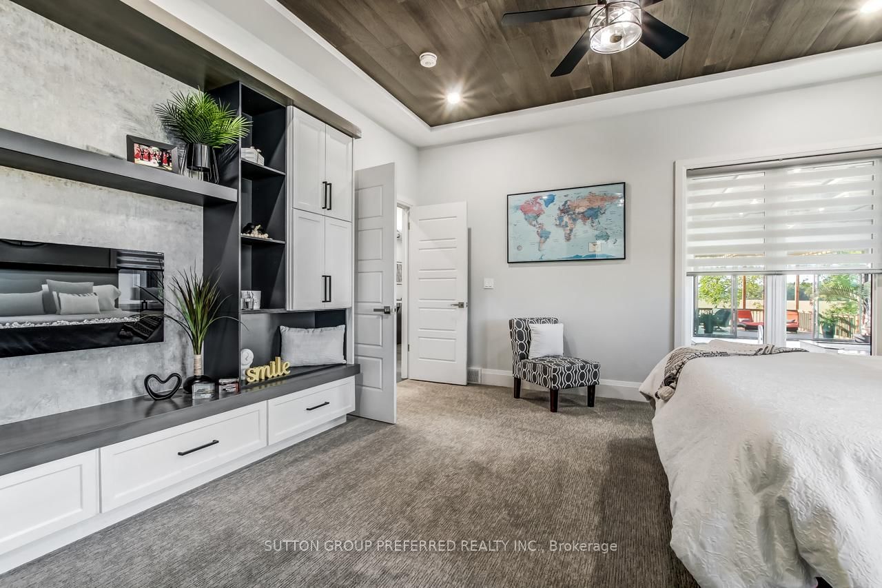 25770 Poplar Hill Road • Middlesex Centre, ON photo 17