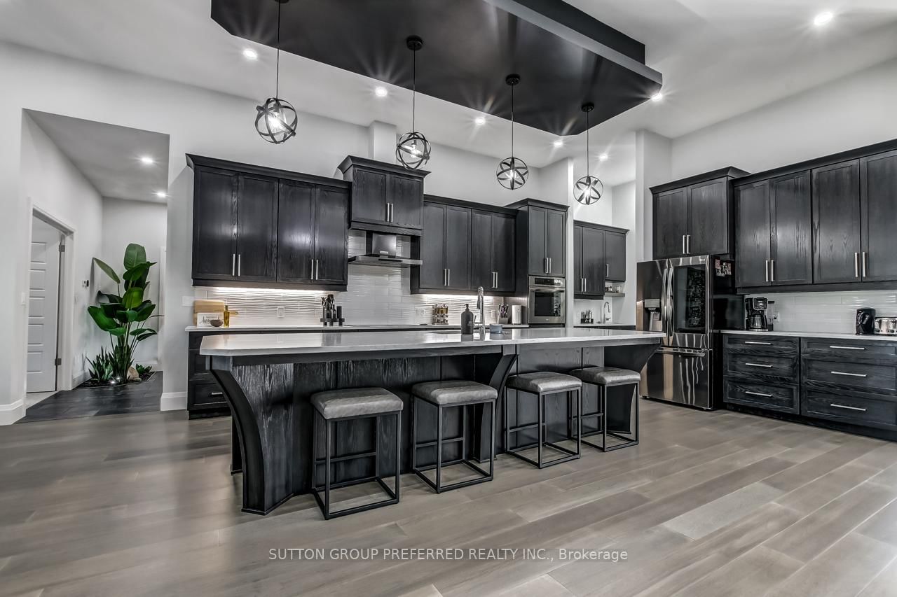 25770 Poplar Hill Road • Middlesex Centre, ON photo 34