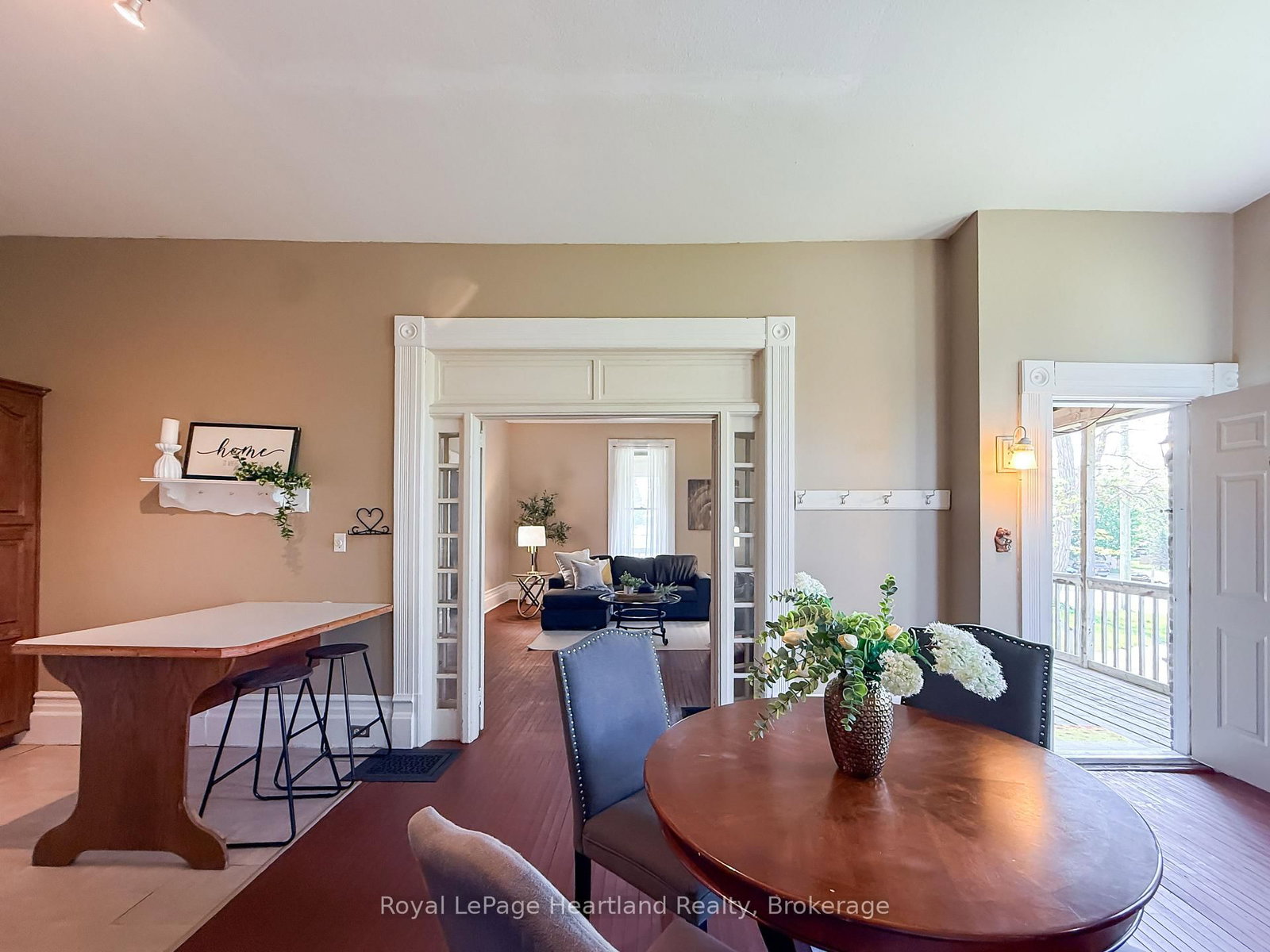 190 Albert Street • Central Huron, ON photo 11