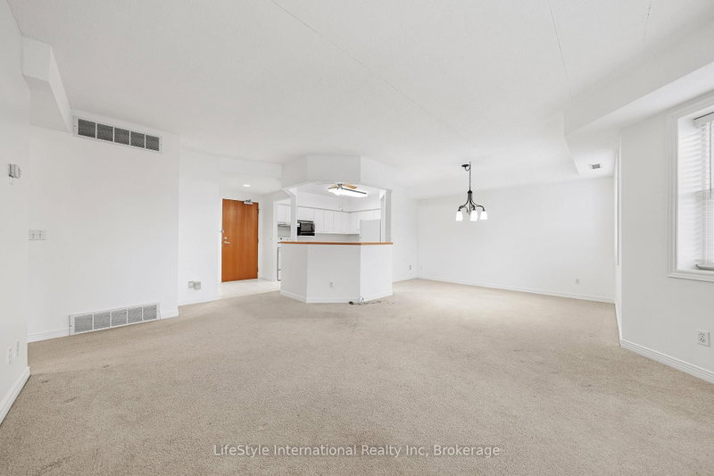 205 - 208 Silvercreek Parkway N