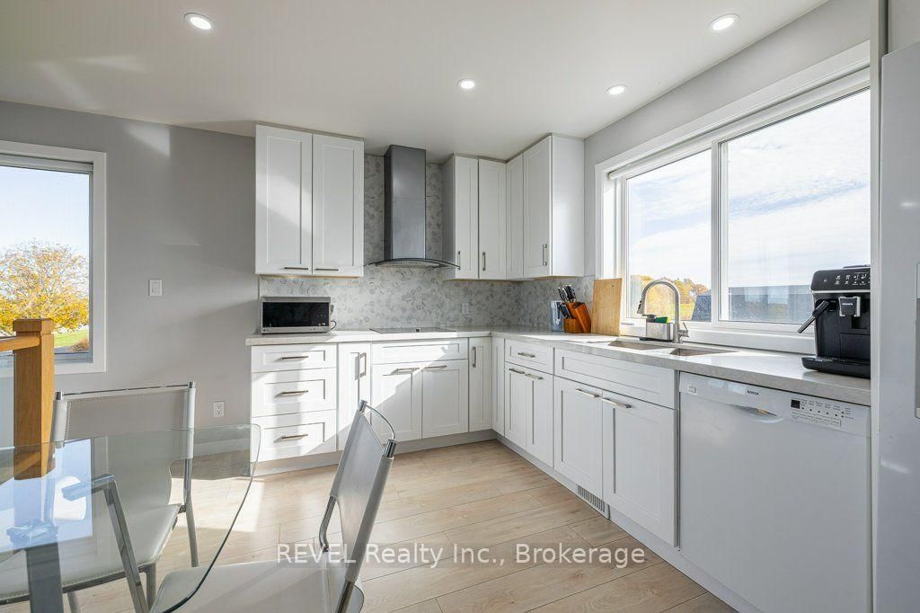 165 East West Line • Niagara-on-the-Lake, ON photo 36
