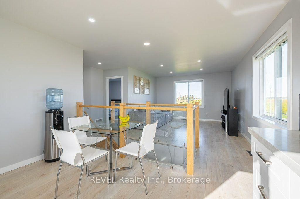 165 East West Line • Niagara-on-the-Lake, ON photo 38