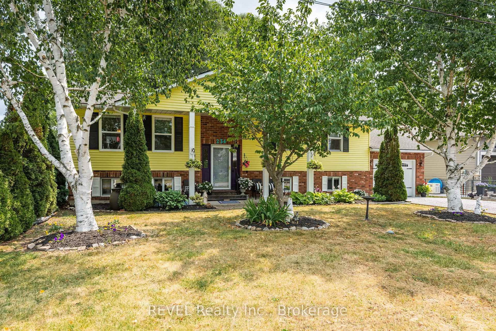 Listing Image 3