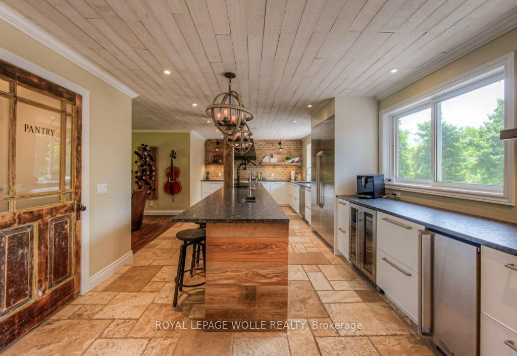8466 Sideroad 30 • Centre Wellington, ON photo 15