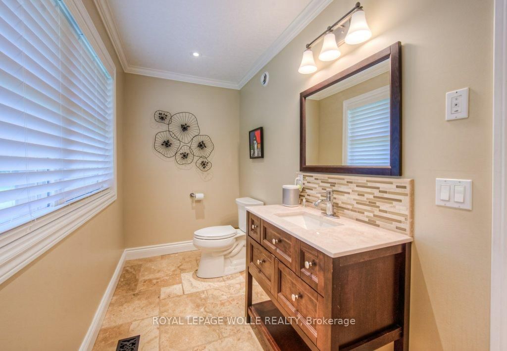 8466 Sideroad 30 • Centre Wellington, ON photo 24