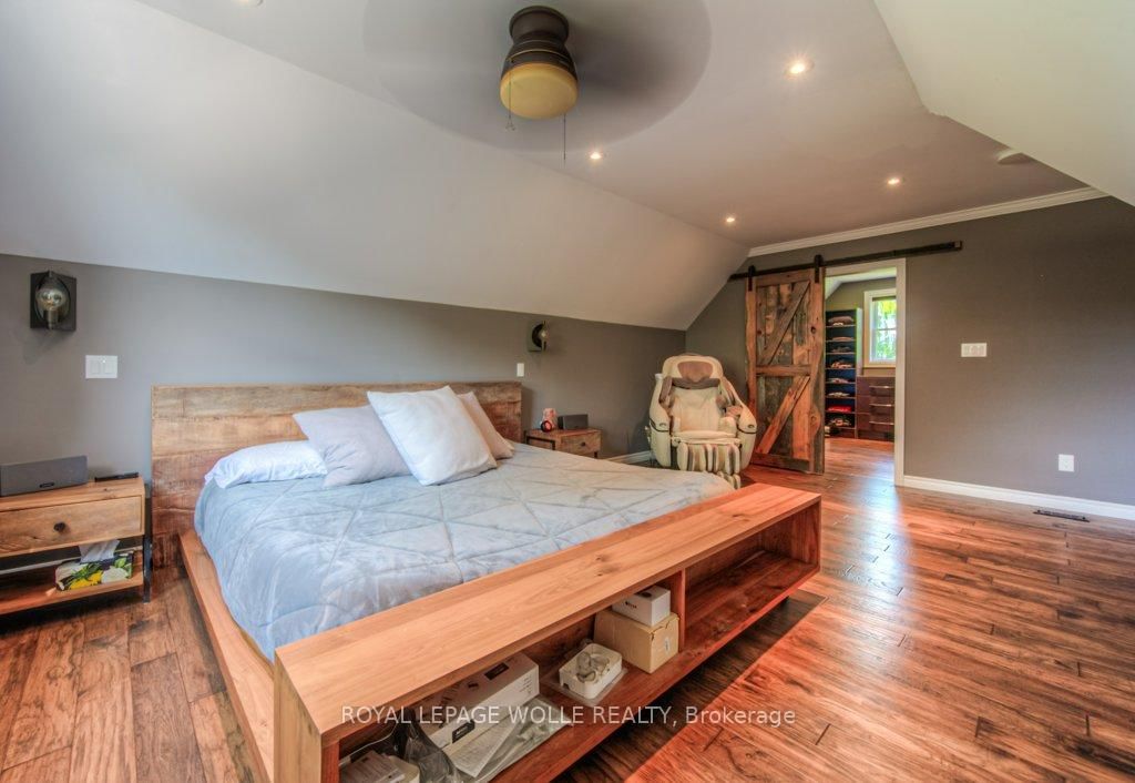 8466 Sideroad 30 • Centre Wellington, ON photo 45
