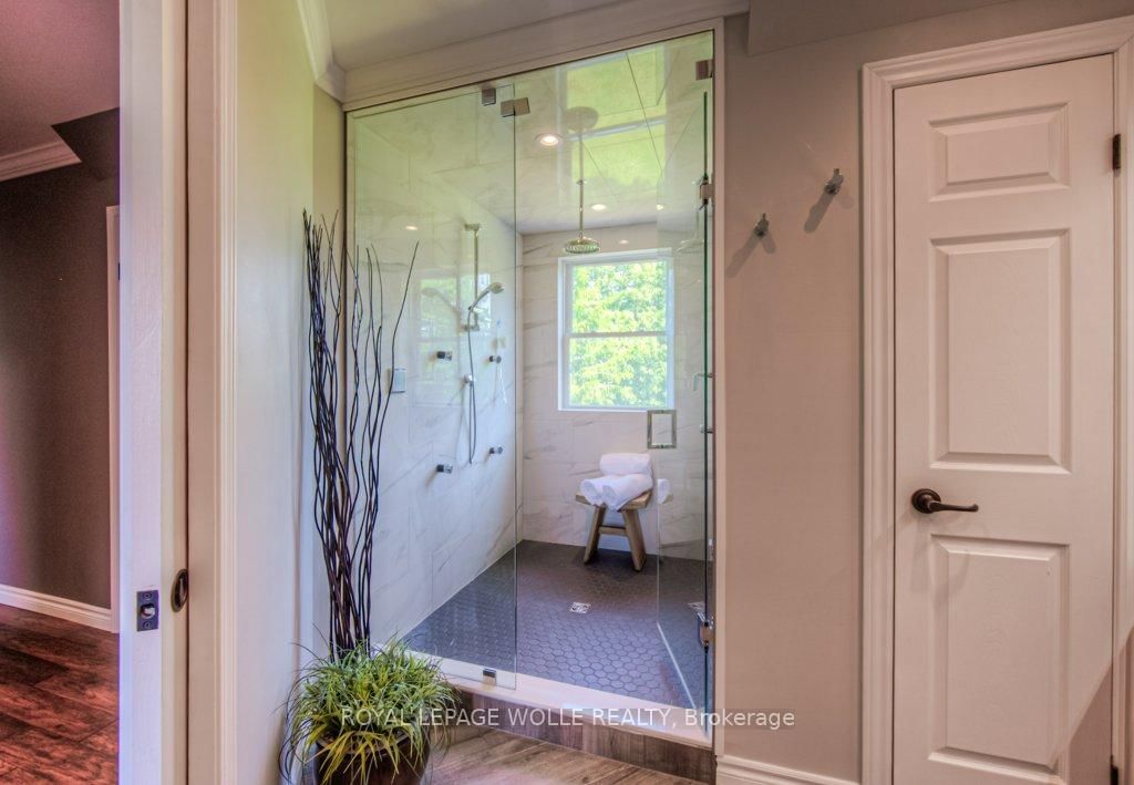 8466 Sideroad 30 • Centre Wellington, ON photo 48