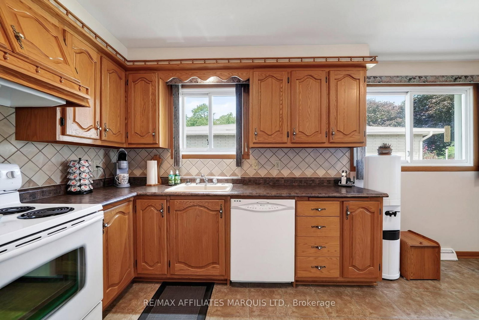 748 Montcalm Court • Cornwall, ON photo 14