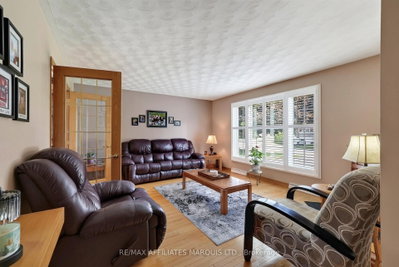748 Montcalm Court • Cornwall, ON photo 6