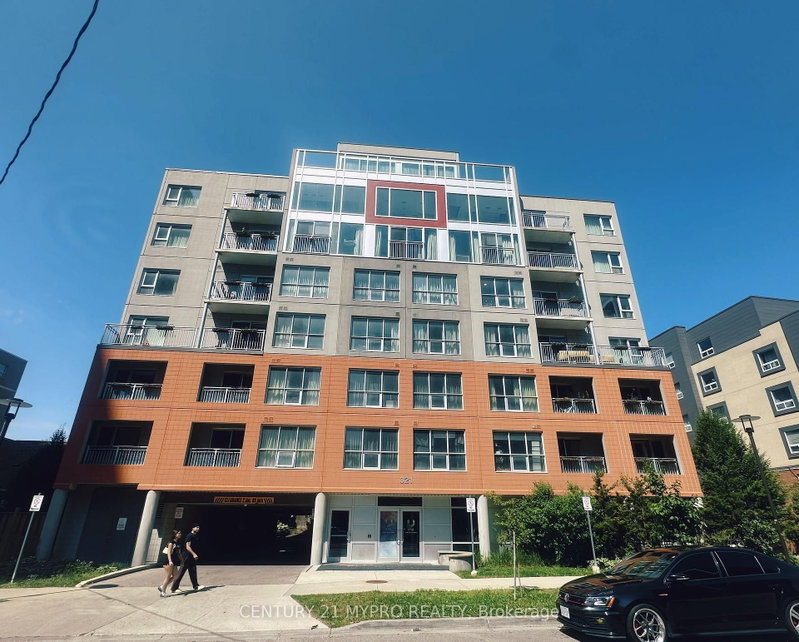 705 - 321 Spruce Street