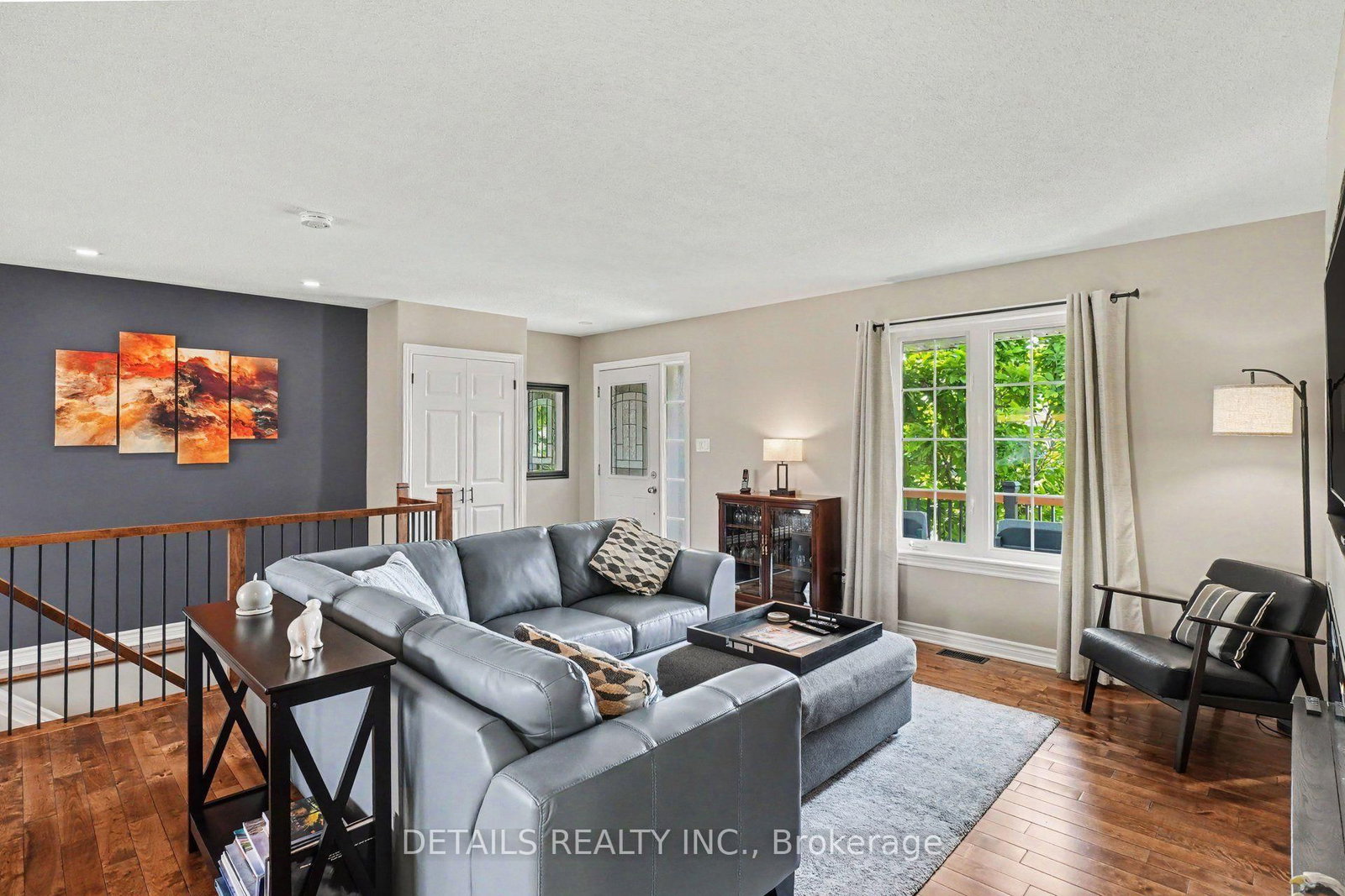 114 Templeton Court • North Grenville, ON photo 6