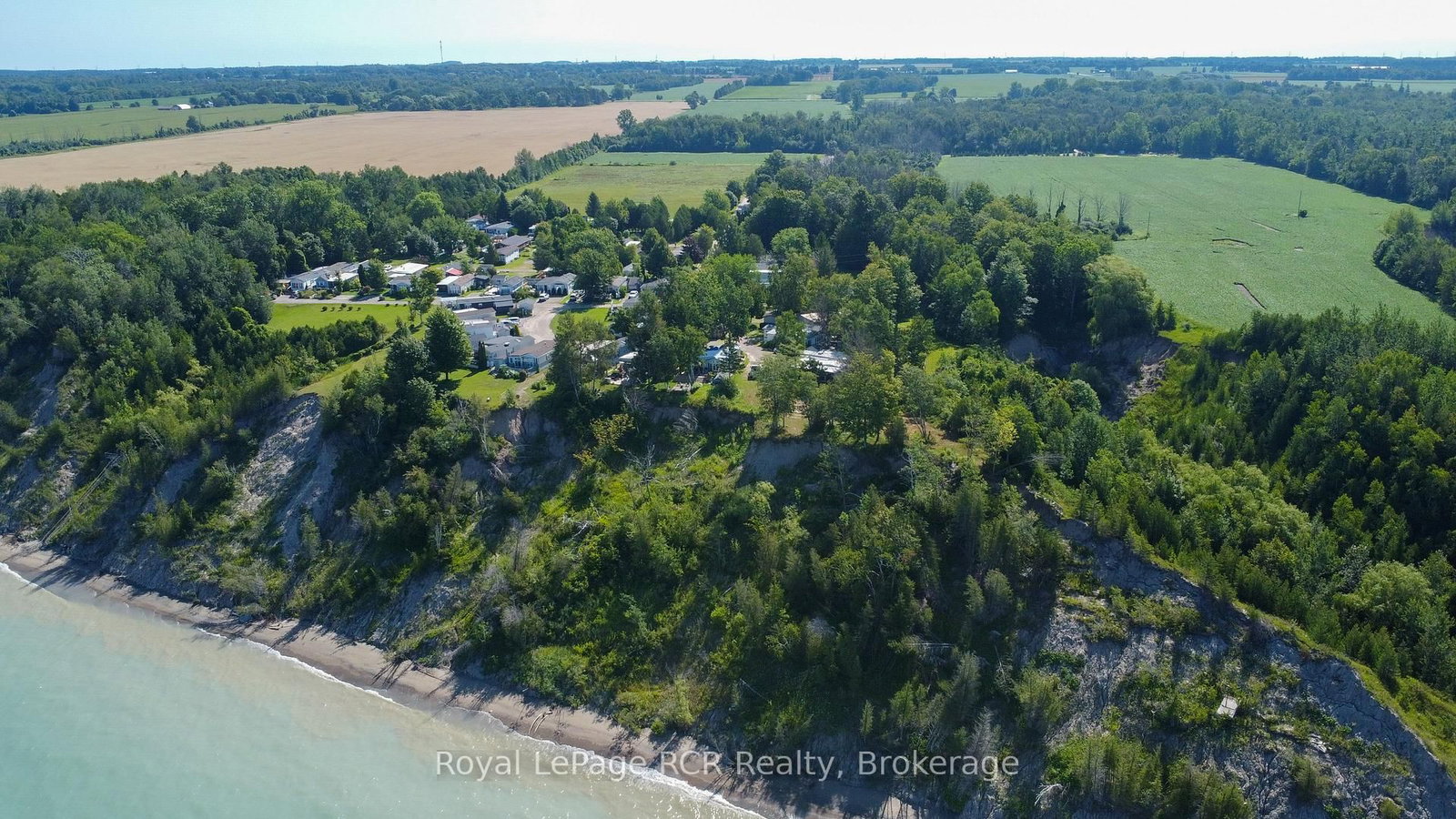 79681 Bluewater Hwy 21 • #3 Maple St • Central Huron, ON photo 33